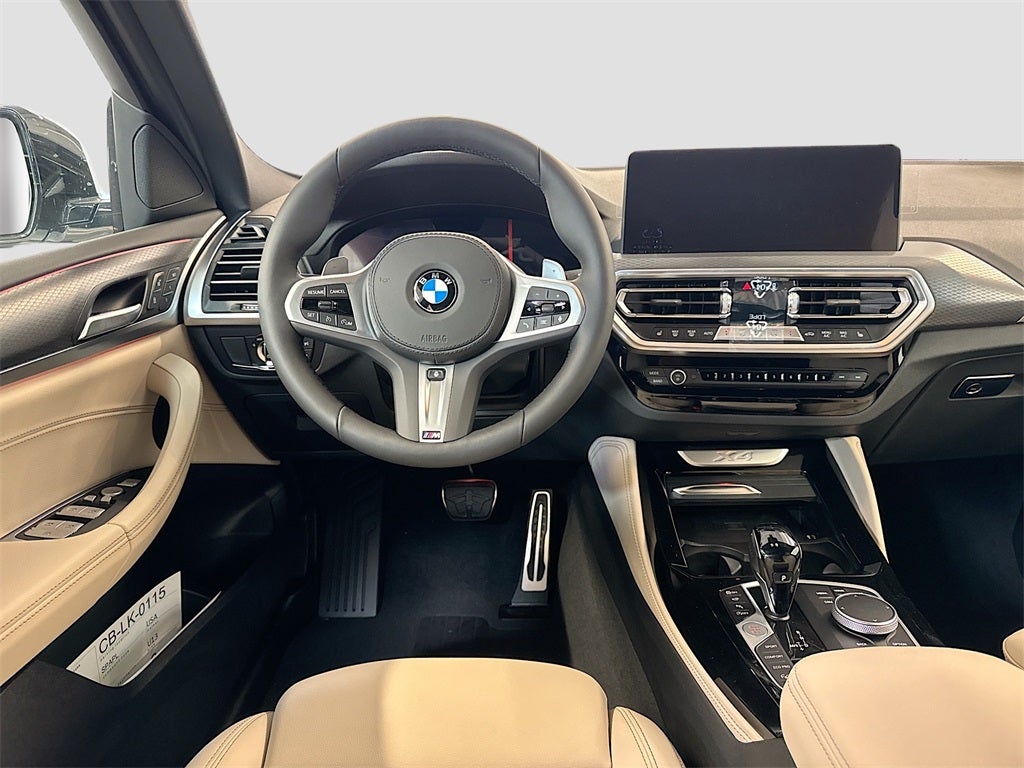 2025 BMW X4 xDrive30i
