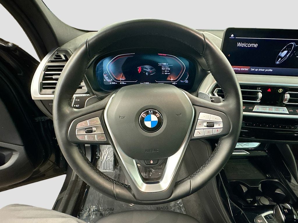 2025 BMW X4 xDrive30i