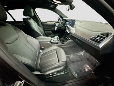 2025 BMW X4 xDrive30i