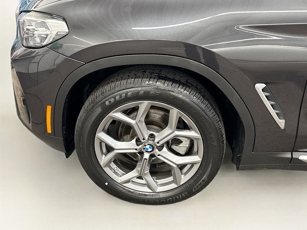 2025 BMW X4 xDrive30i