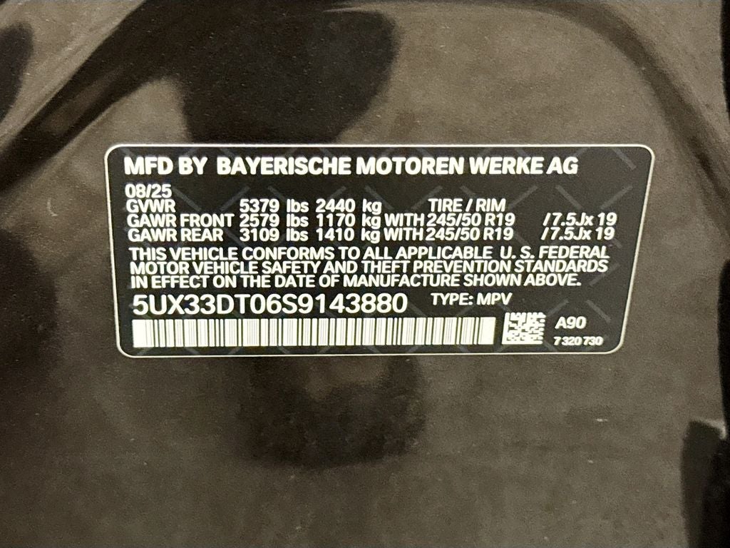 2025 BMW X4 xDrive30i