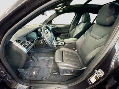 2025 BMW X4 xDrive30i
