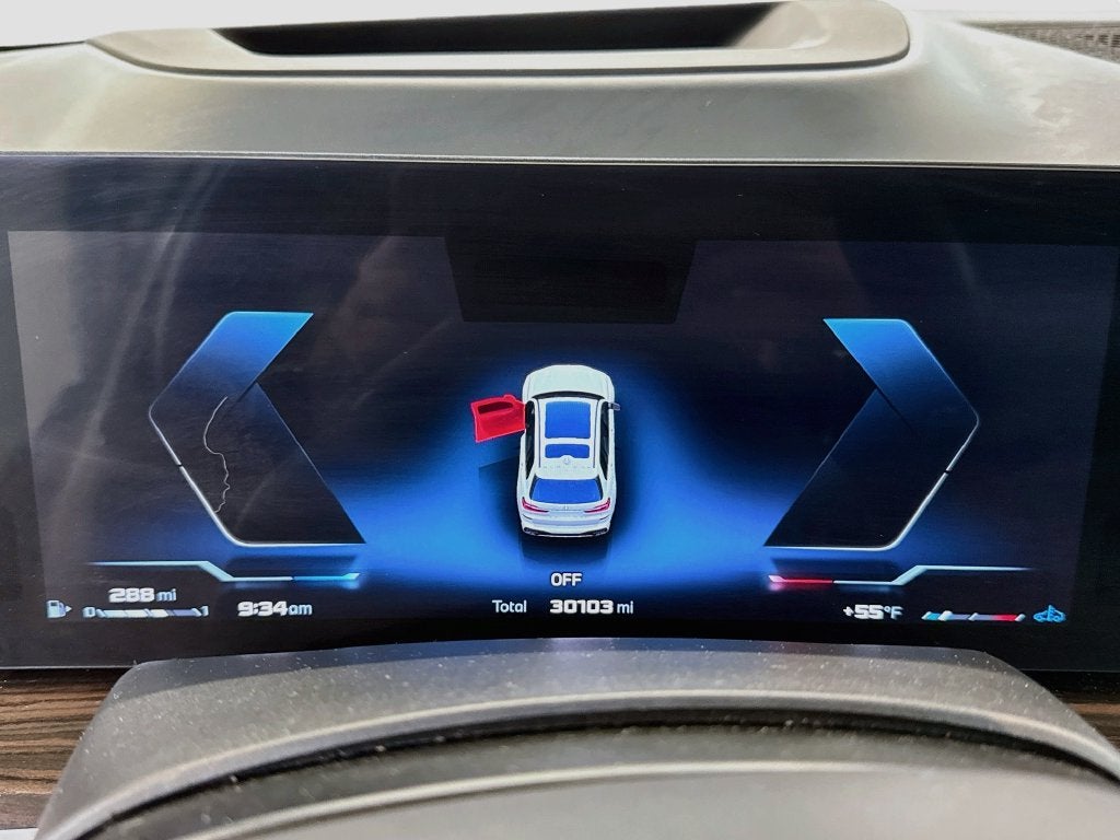 2024 BMW X7 M60i