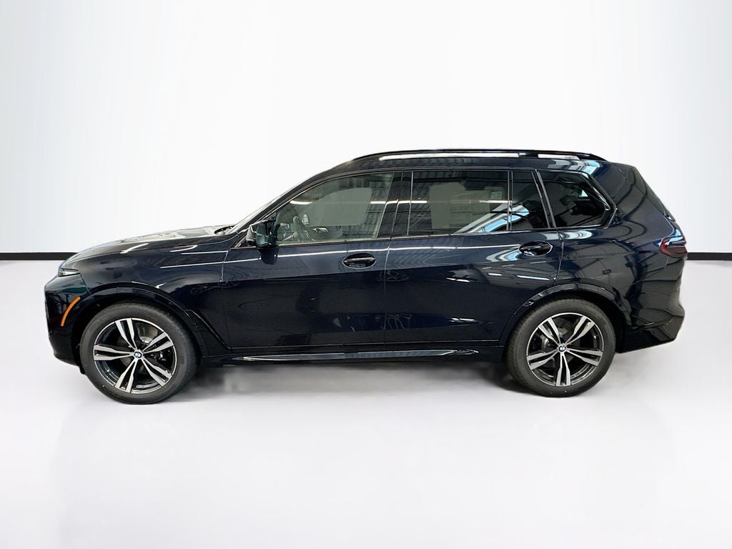 2027 BMW X7 M60i