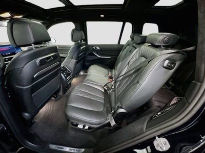 2027 BMW X7 M60i