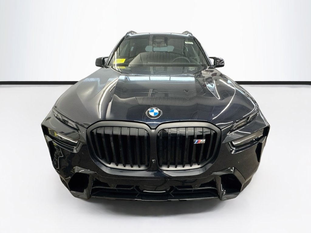2027 BMW X7 M60i