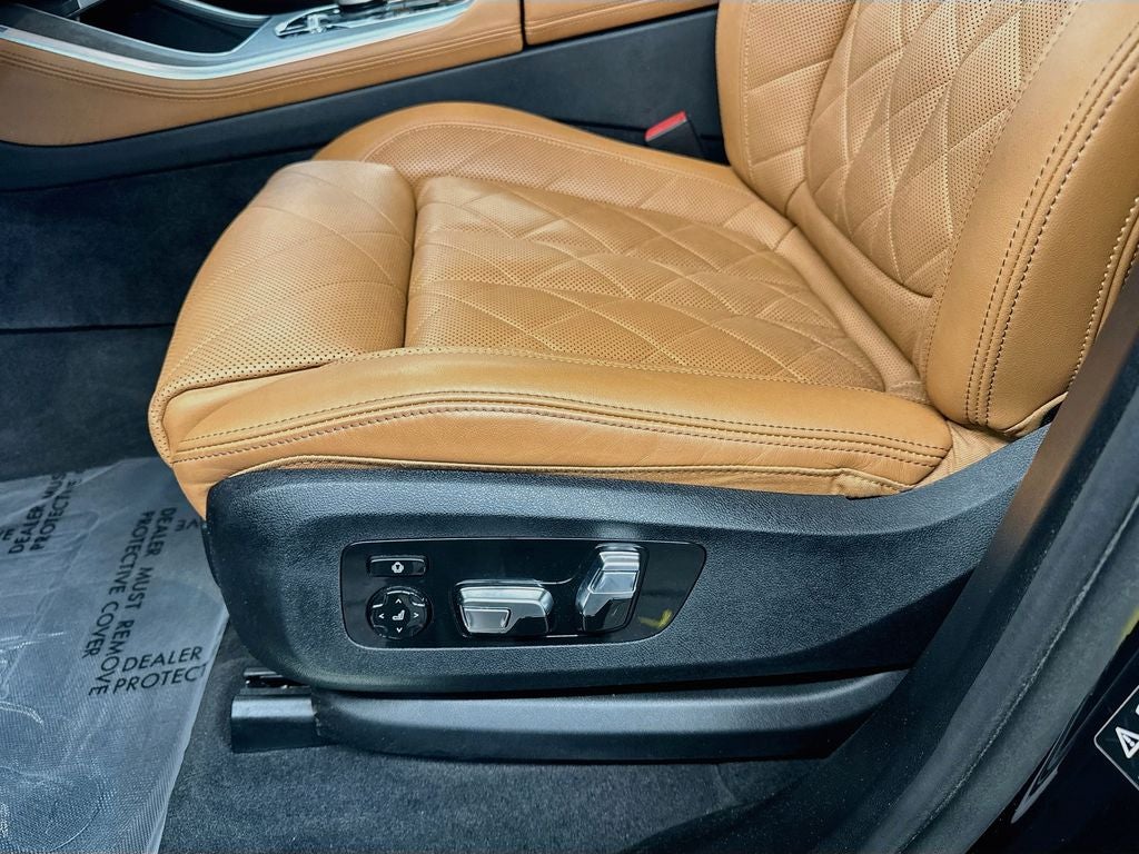 2024 BMW X5 M60i