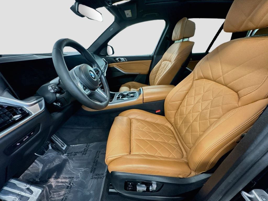 2024 BMW X5 M60i