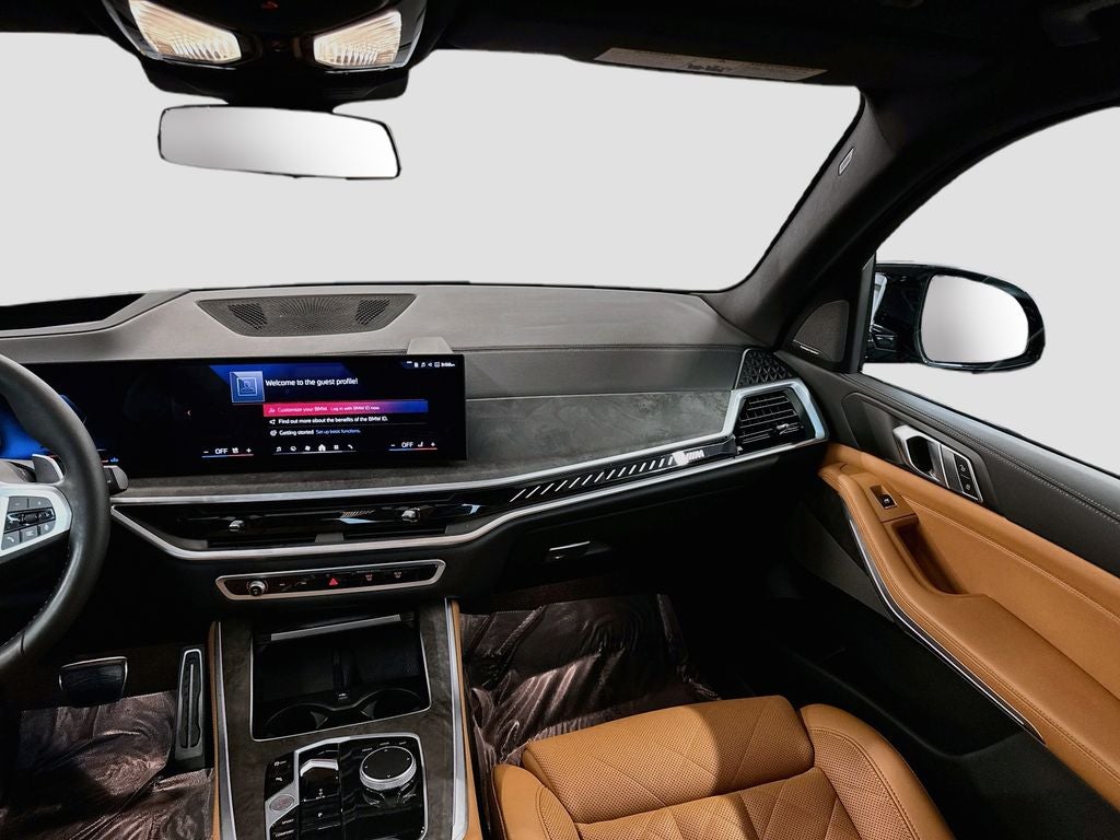 2024 BMW X5 M60i