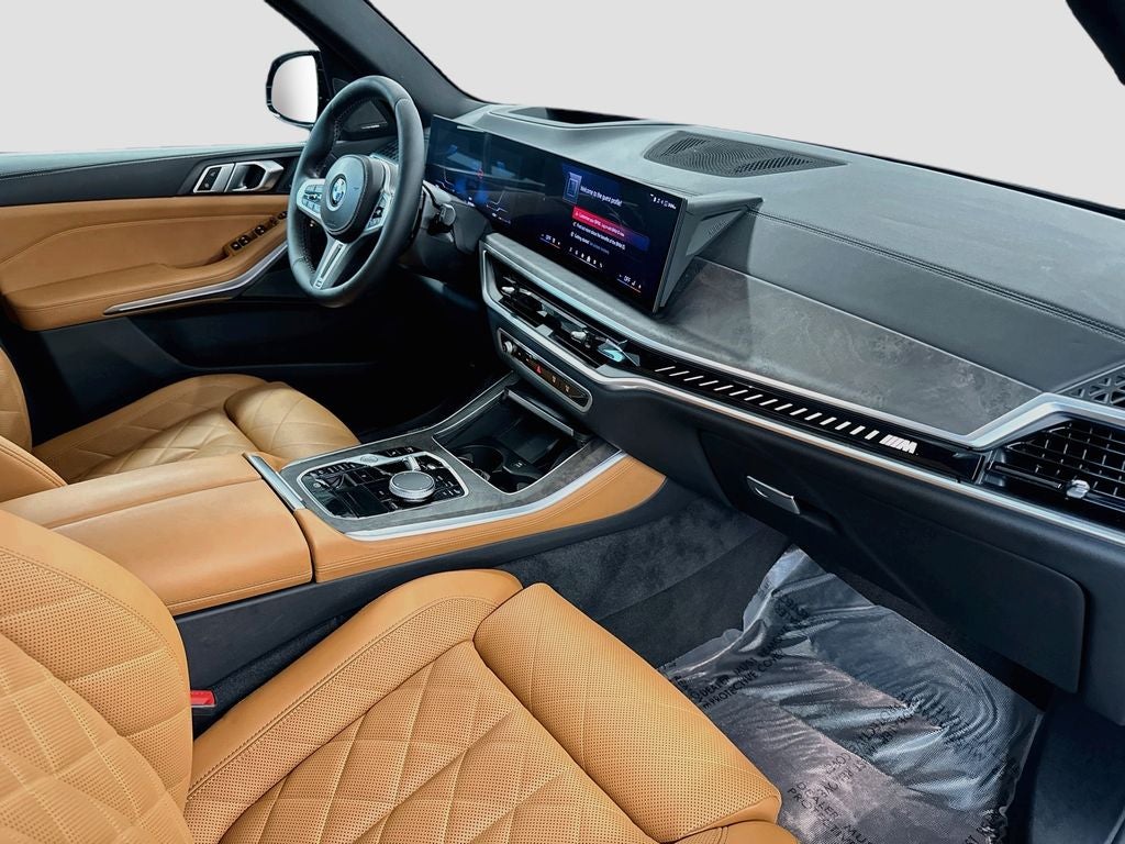 2024 BMW X5 M60i