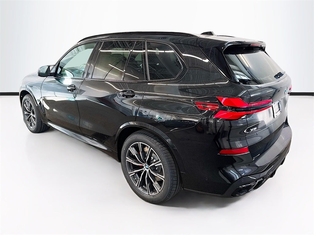 2026 BMW X5 M60i