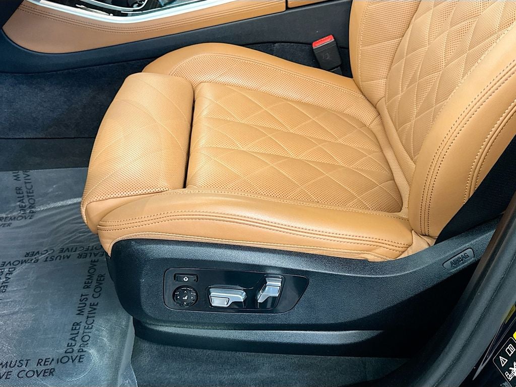 2024 BMW X5 M60i