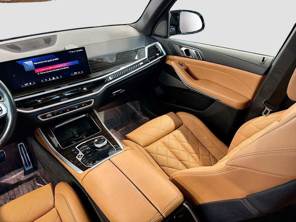 2024 BMW X5 M60i