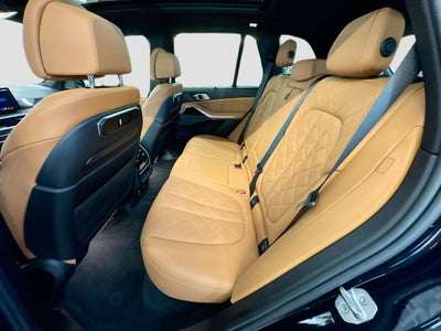 2024 BMW X5 M60i