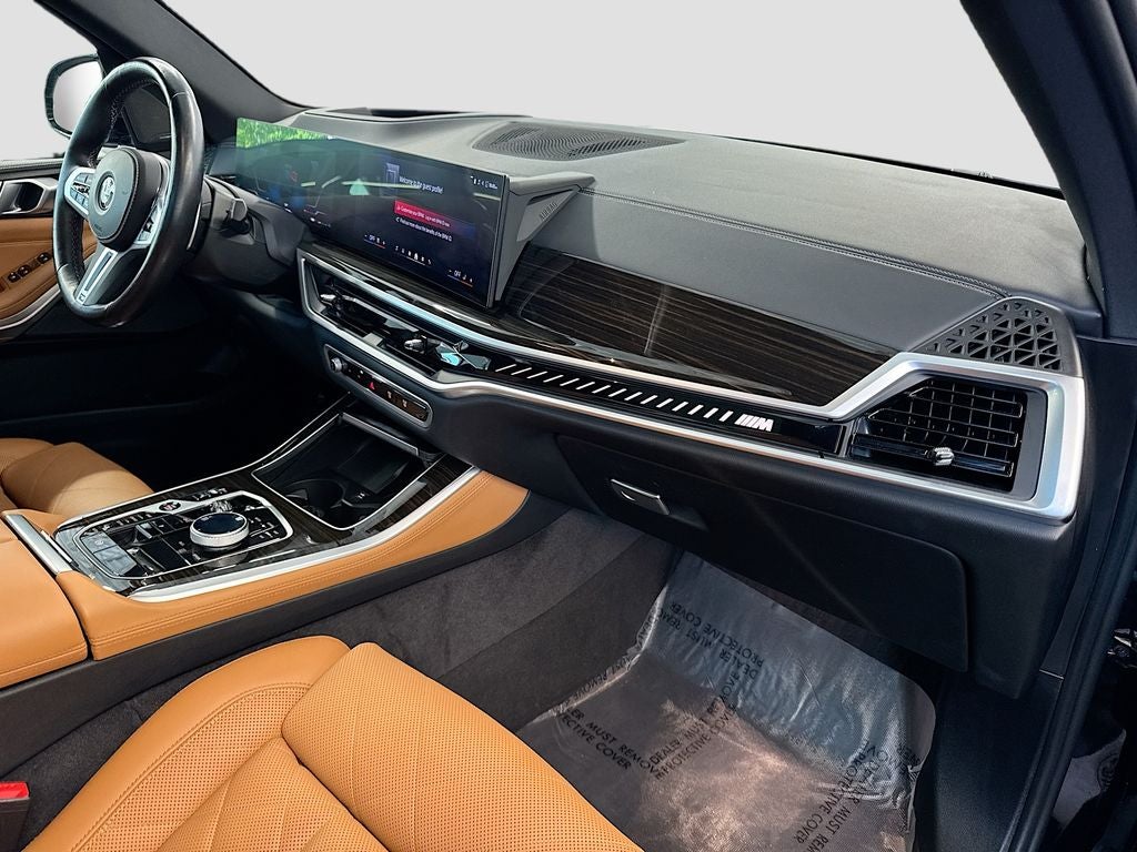 2024 BMW X5 M60i