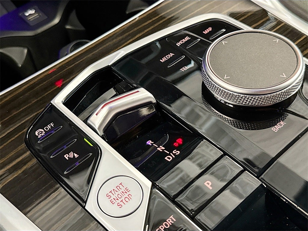 2024 BMW X6 xDrive40i