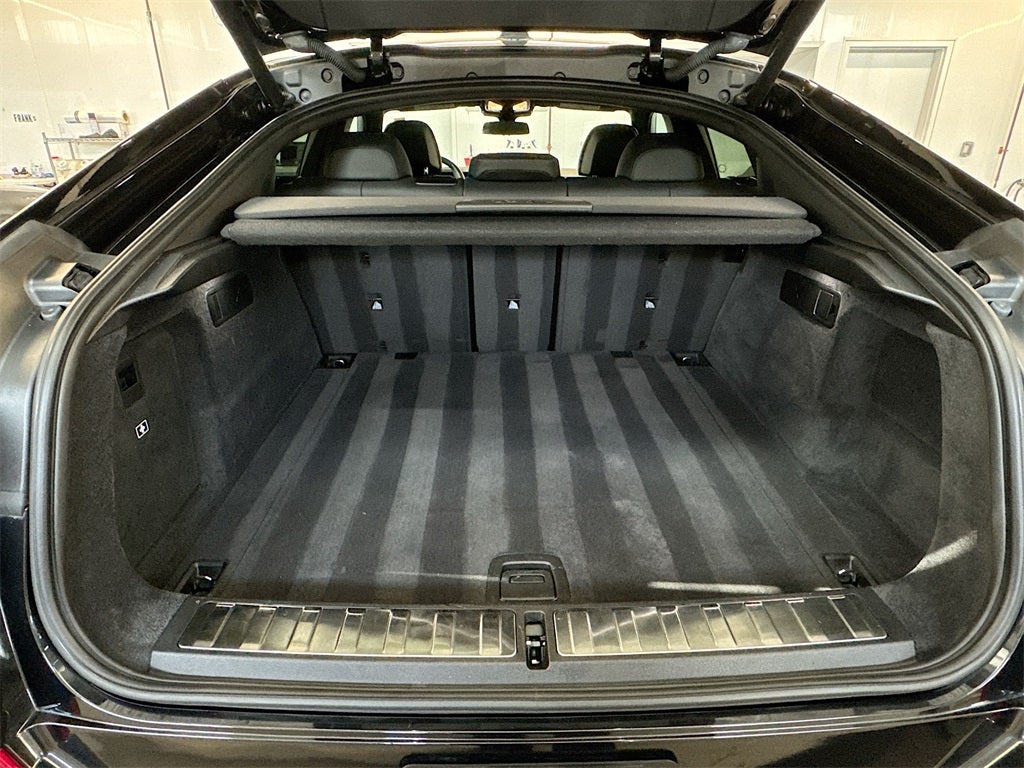 2024 BMW X6 xDrive40i