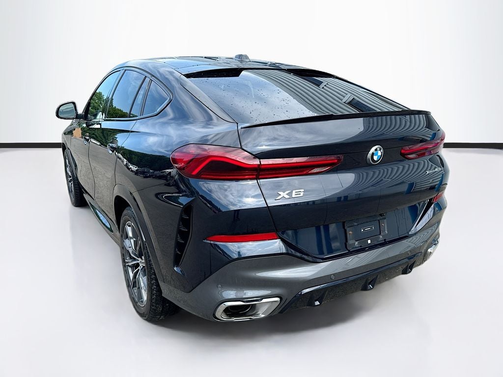 2025 BMW X6 xDrive40i