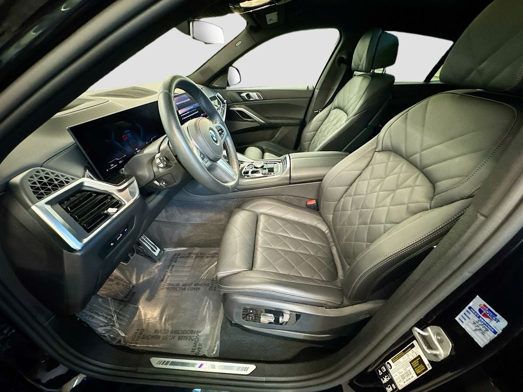 2025 BMW X6 xDrive40i