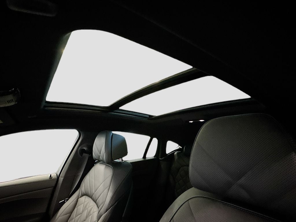 2025 BMW X6 xDrive40i