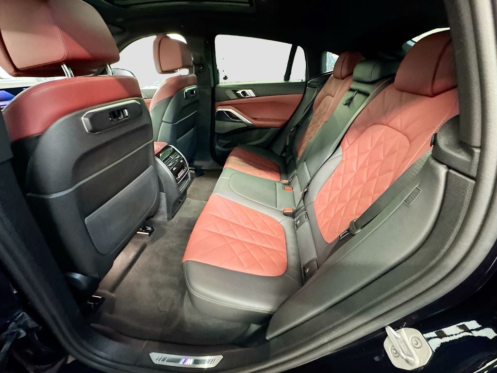 2025 BMW X6 xDrive40i