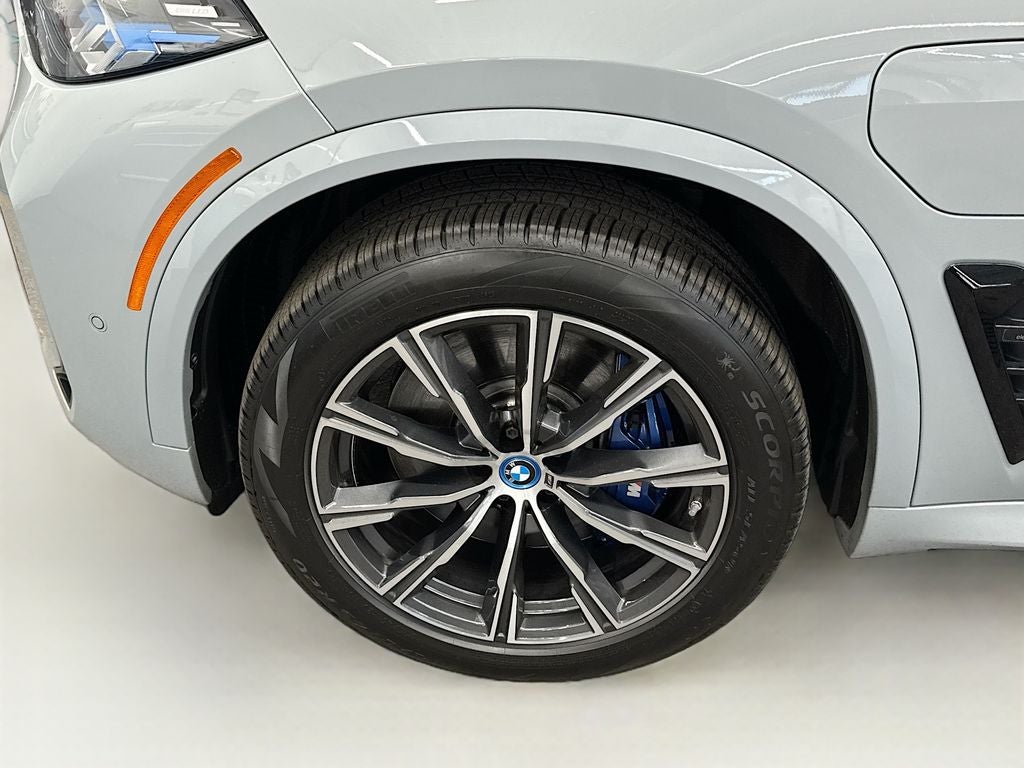 2024 BMW X5 xDrive50e