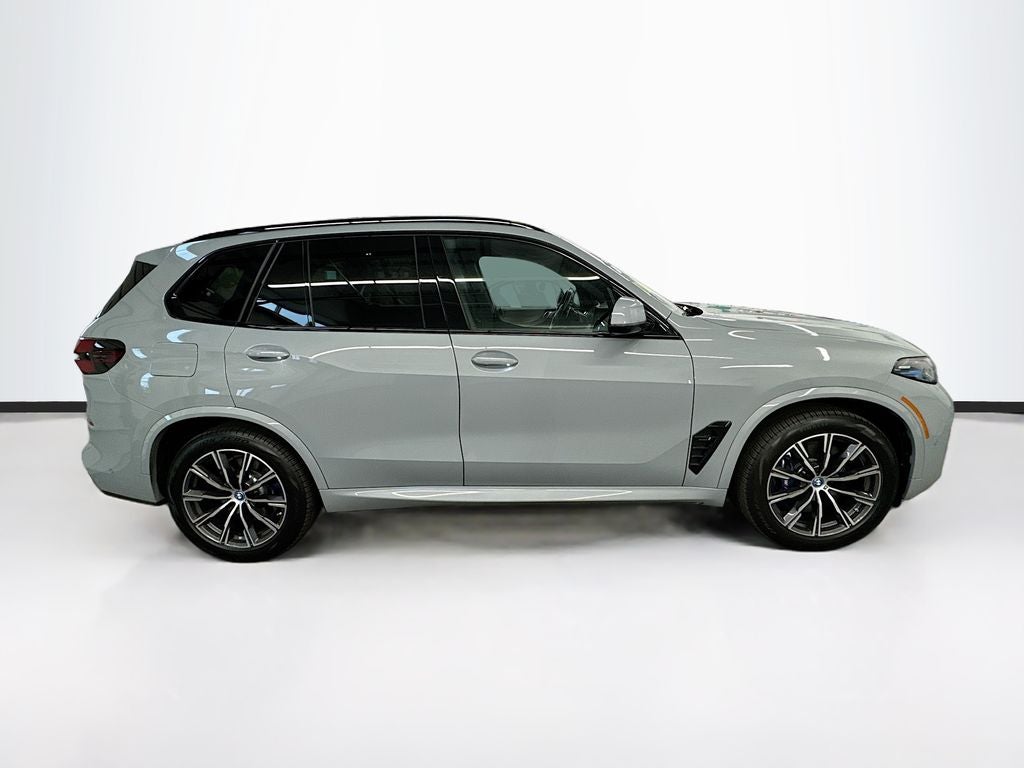2024 BMW X5 xDrive50e