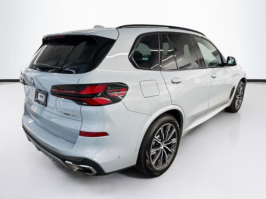 2024 BMW X5 xDrive50e
