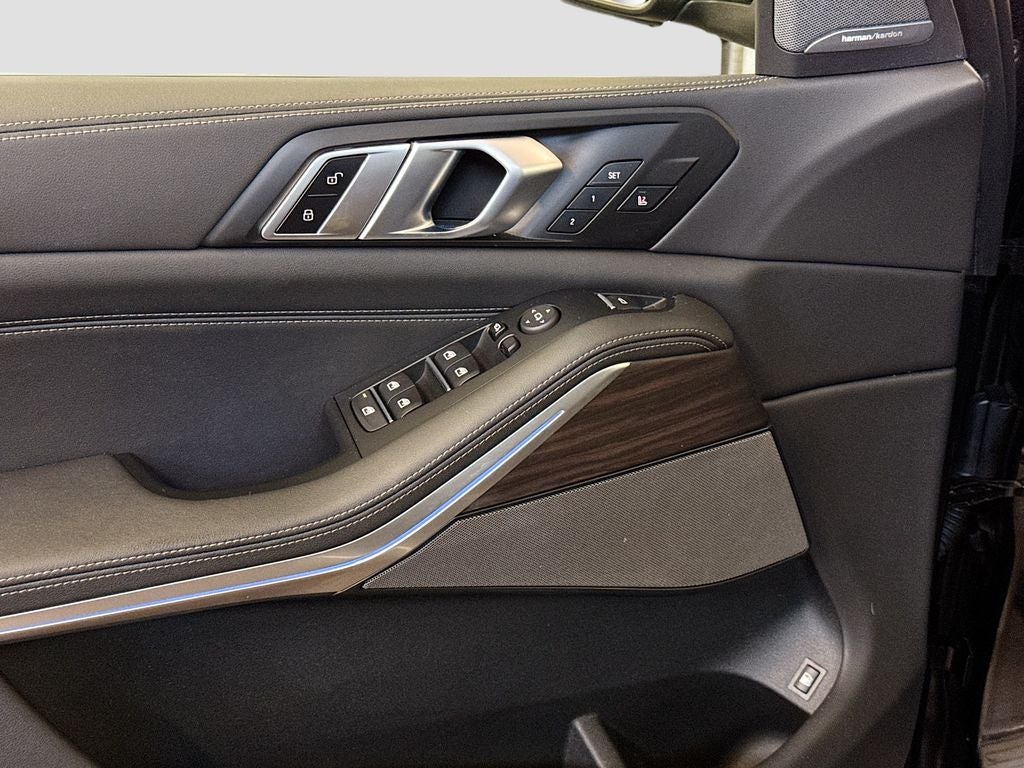 2024 BMW X5 xDrive50e