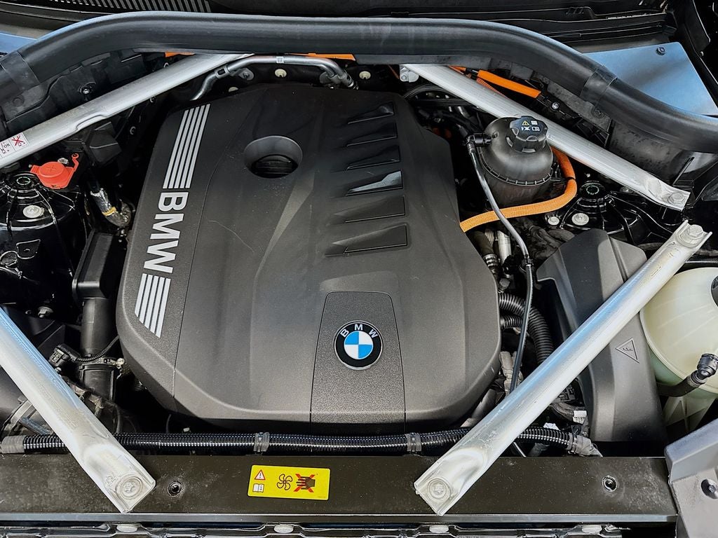 2024 BMW X5 xDrive50e