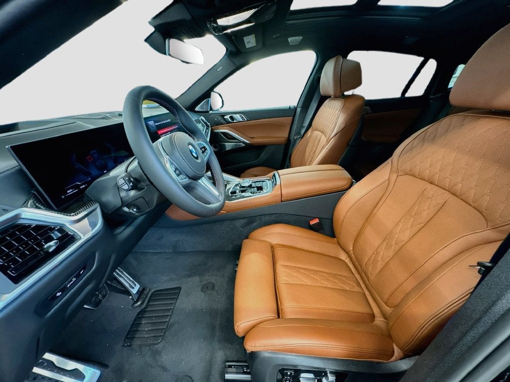 2027 BMW X6 M60i
