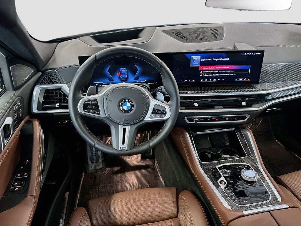 2025 BMW X6 M60i