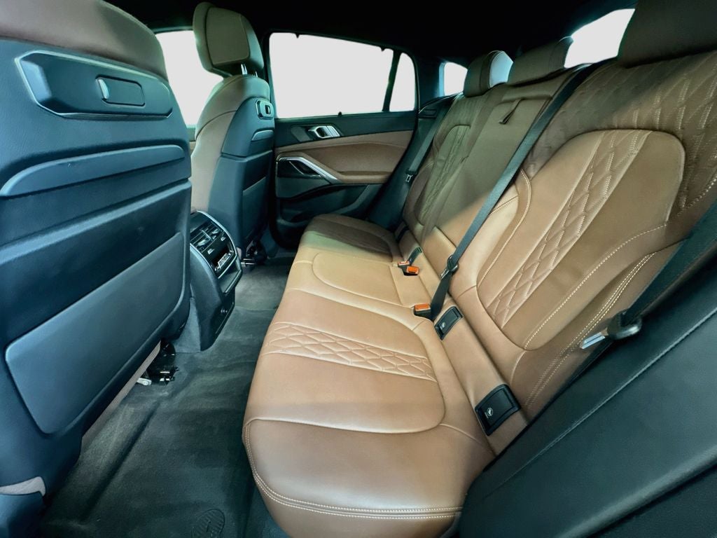 2025 BMW X6 M60i