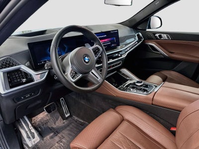 2025 BMW X6 M60i
