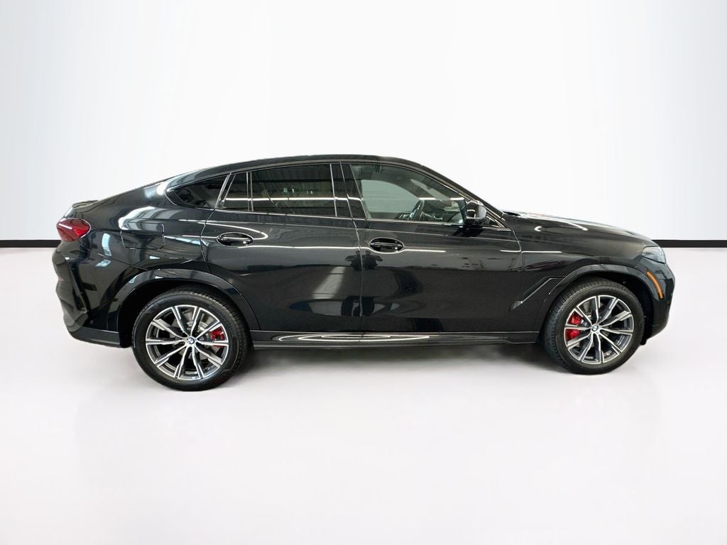 2027 BMW X6 M60i