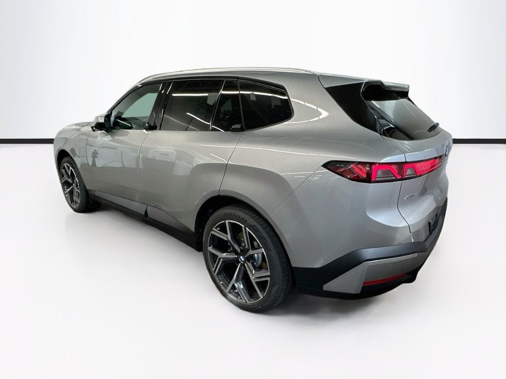 2027 BMW X5 40 Base