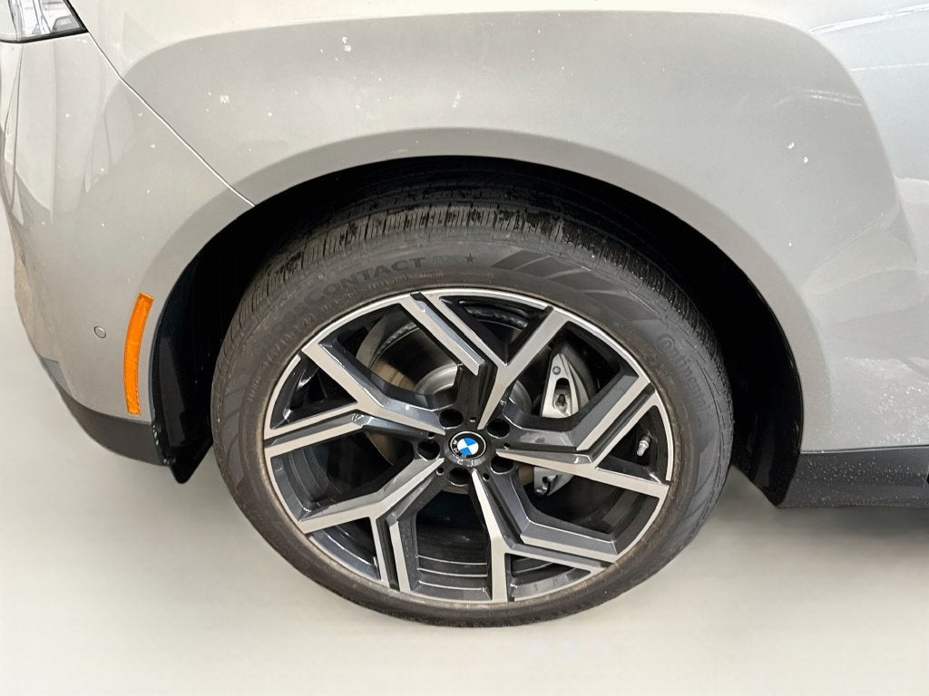2027 BMW X5 40 Base