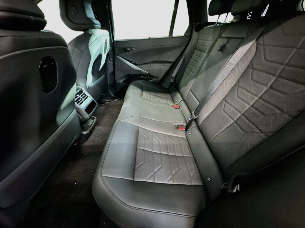 2027 BMW X5 40 xDrive