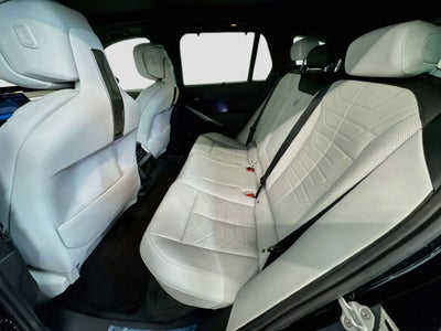 2027 BMW X5 40 Base