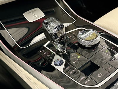 2022 BMW X7 ALPINA XB7