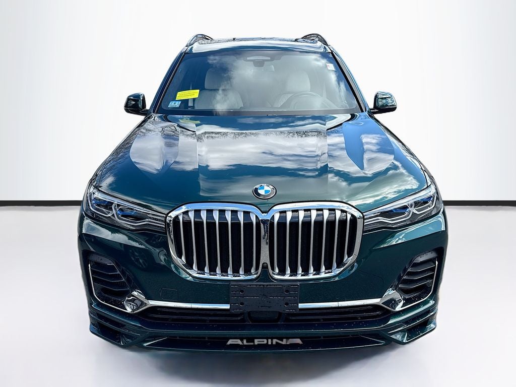 2022 BMW X7 ALPINA XB7