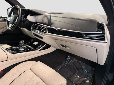 2022 BMW X7 ALPINA XB7