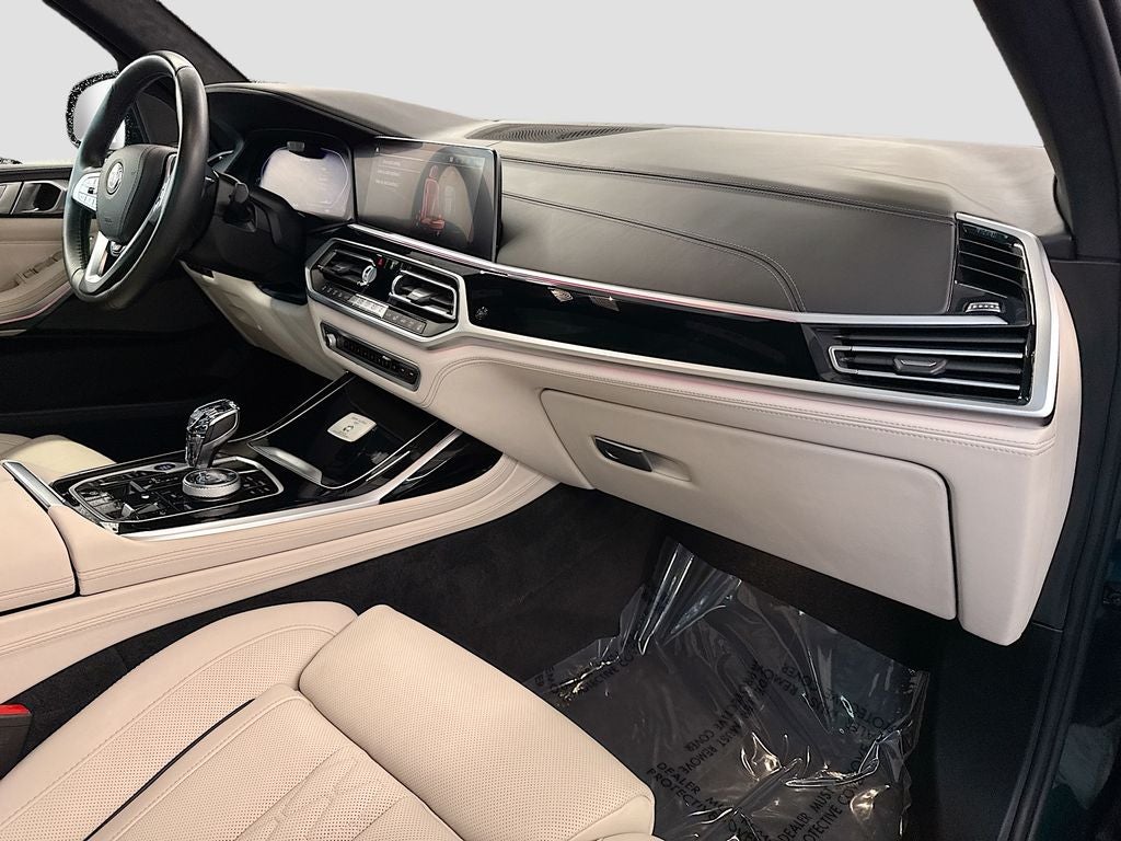 2022 BMW X7 ALPINA XB7