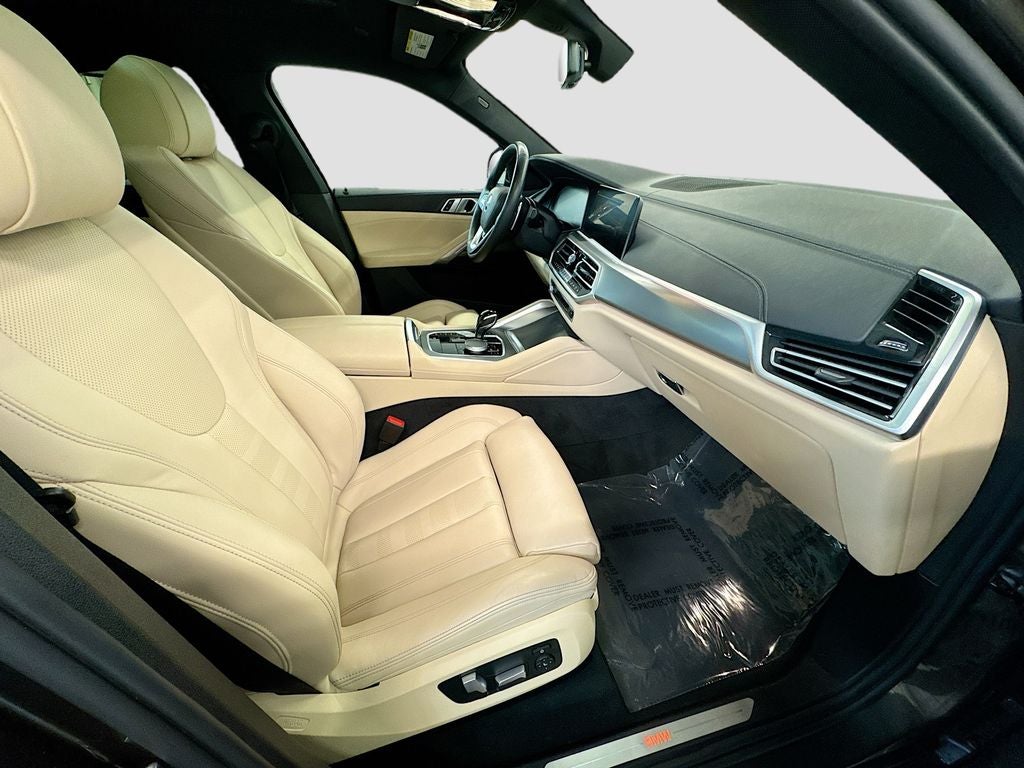2022 BMW X6 xDrive40i