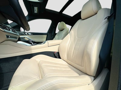 2022 BMW X6 xDrive40i