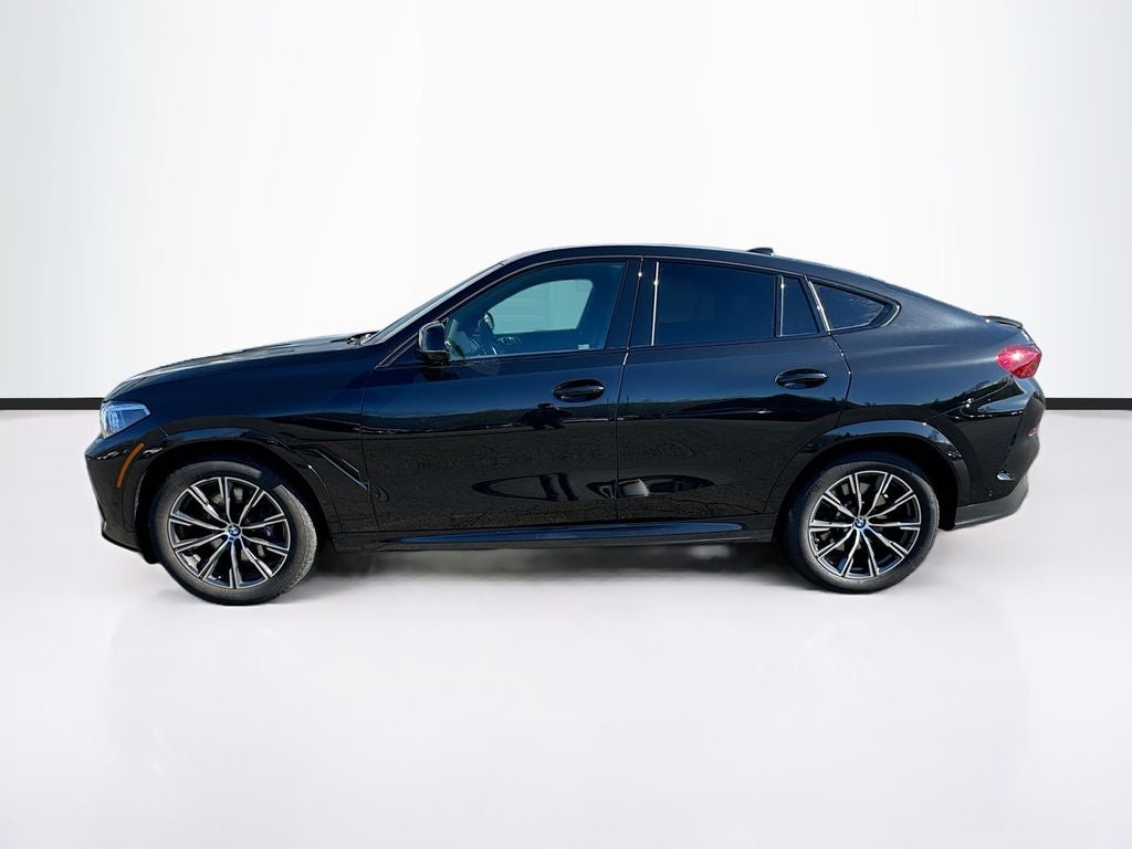 2023 BMW X6 M50i