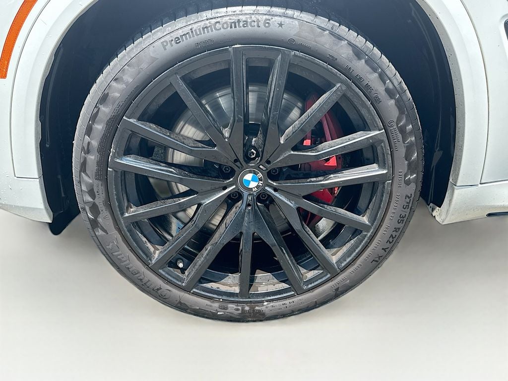 2021 BMW X5 M50i