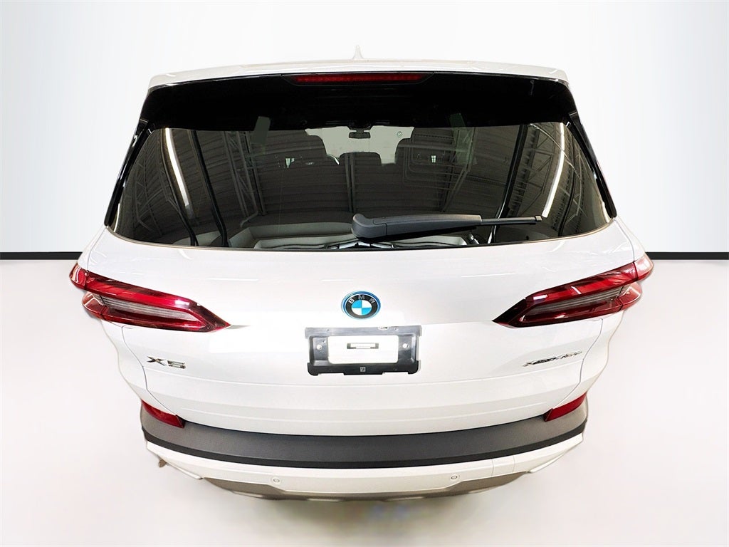 2023 BMW X5 xDrive45e