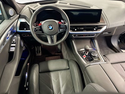 2024 BMW XM Base