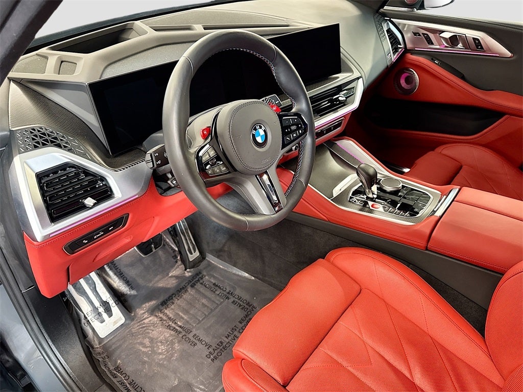 2025 BMW XM Base